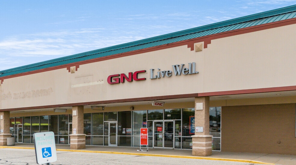 More Photos Of 1200-1252 N Nappanee St, Elkhart Unknown For Lease