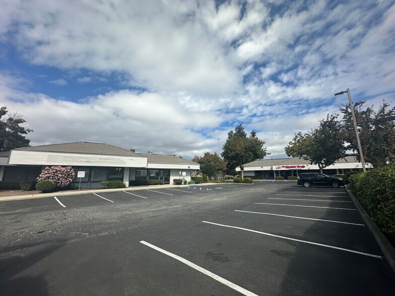 More Photos Of 2663 Cropley Ave, San Jose Unknown For Lease