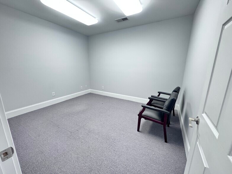 More Photos Of 3296 Summit Ridge Pky, Duluth Office For Lease