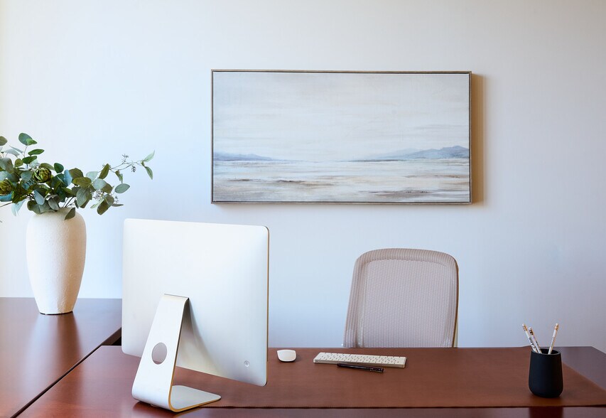 More Photos Of 745 Fifth Ave, New York Coworking Space