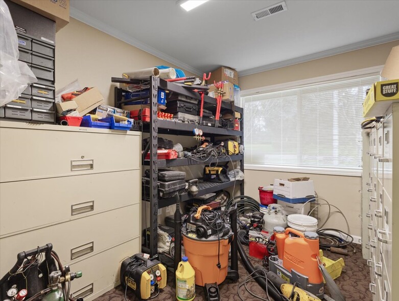 More Photos Of 1114 NE 112th Ave, Vancouver Warehouse For Sale