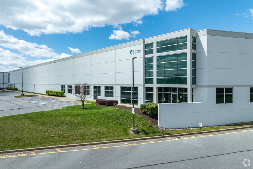 More Photos Of 7091 Troy Hill Dr, Elkridge Warehouse For Lease