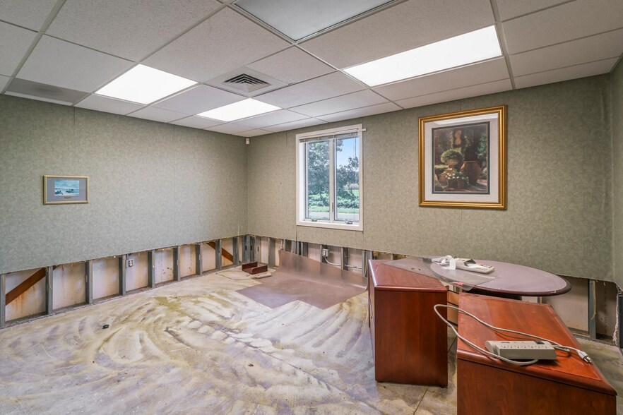 More Photos Of 614 Union Rd, Vineland Office For Sale