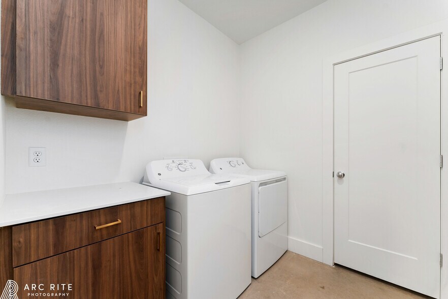 More Photos Of 4535 22nd Pl, Lubbock Multifamily For Sale