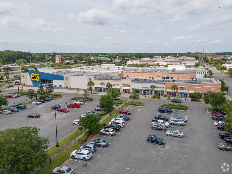 More Photos Of 13141 City Station Dr, Jacksonville Freestanding For Lease