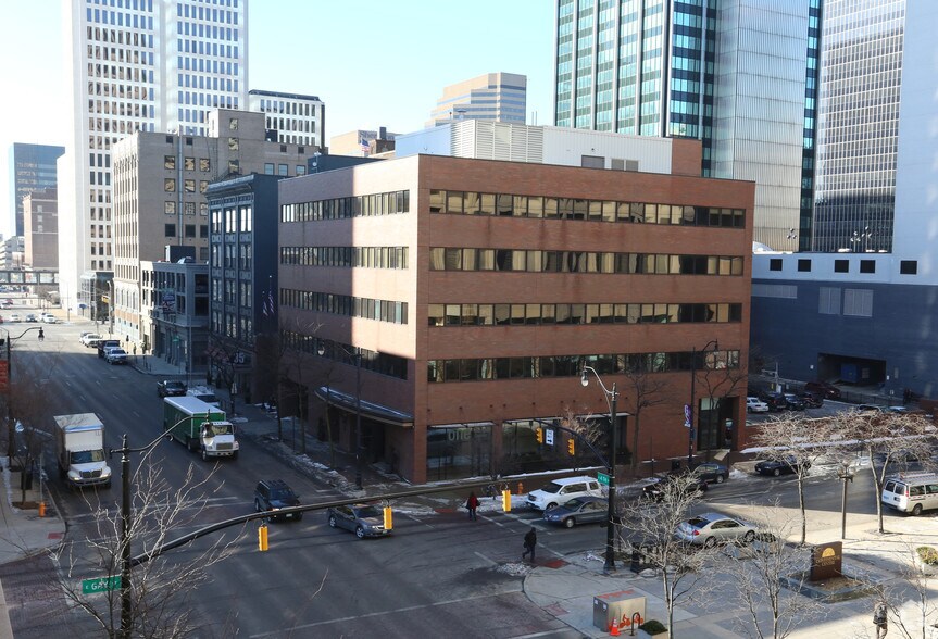 More Photos Of 15-23 N 4th St, Columbus Office For Lease