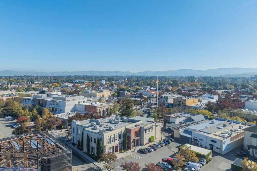 More Photos Of 39-101 S Livermore Ave, Livermore Office For Lease