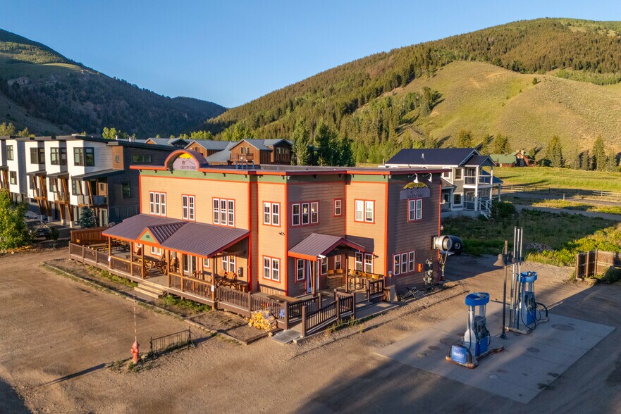 More Photos Of 228 Elcho Ave, Crested Butte Service Station For Sale