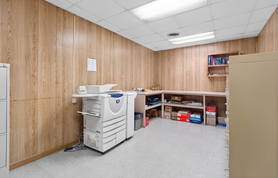More Photos Of 221 E Market St, Clearfield Office Residential For Sale
