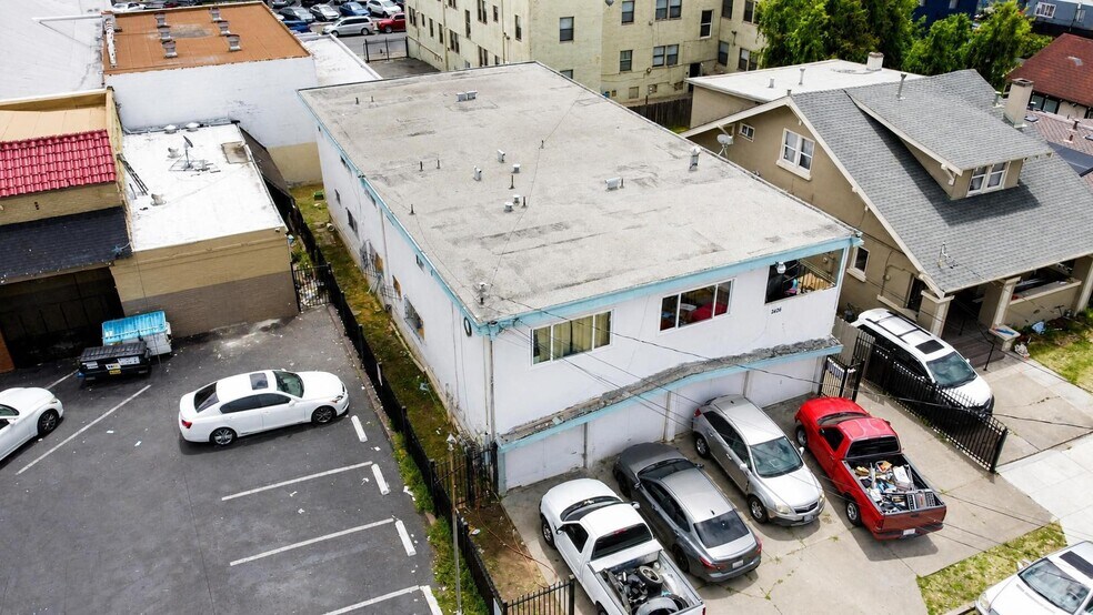 More Photos Of 2426 57th Ave, Oakland Apartments For Sale