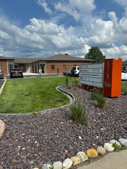 More Photos Of 618 Cepi Dr, Chesterfield Office For Lease