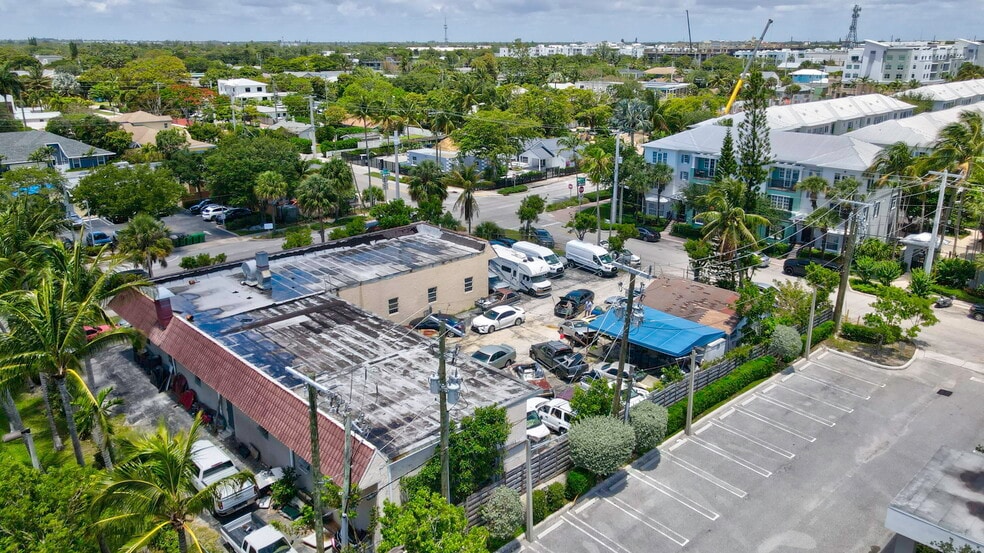 More Photos Of 401 SE 5th Ave, Delray Beach Auto Dealership For Sale