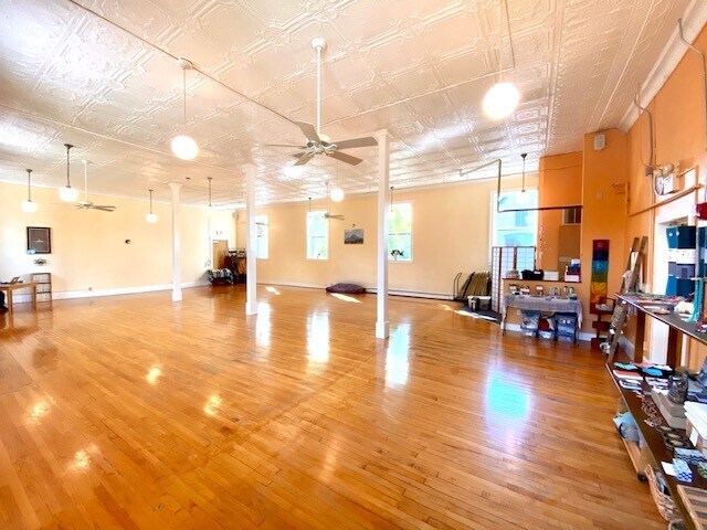 More Photos Of 17 Kellogg Ave, Amherst Storefront Retail Office For Lease