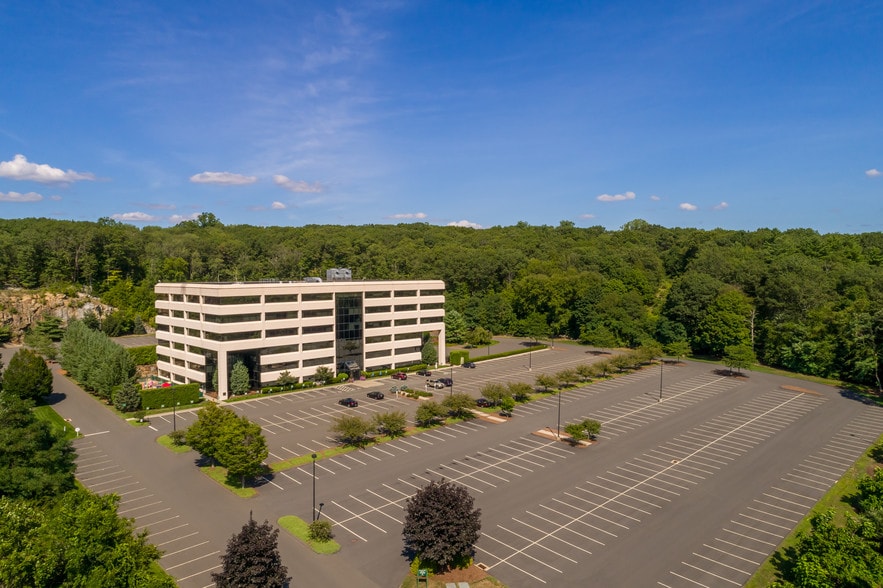 More Photos Of 100 Beard Sawmill Rd, Shelton Office For Lease