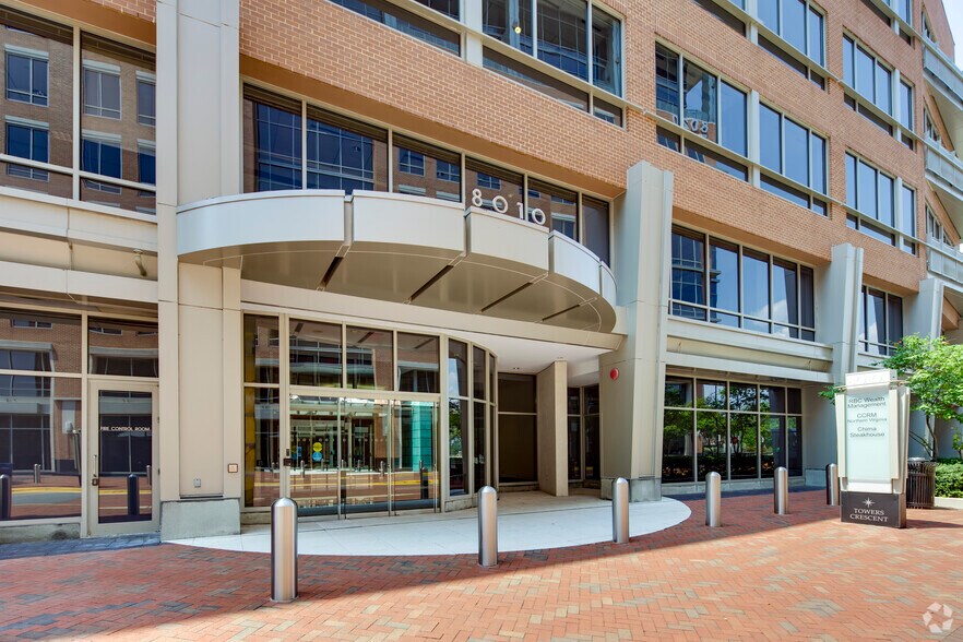 More Photos Of 8010 Towers Crescent Dr, Vienna Unknown For Lease