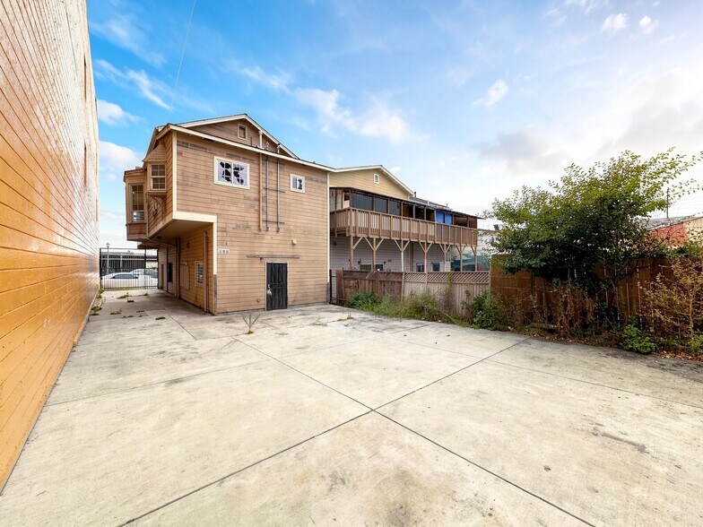 More Photos Of 2332-2336 International blvd, Oakland Apartments For Sale