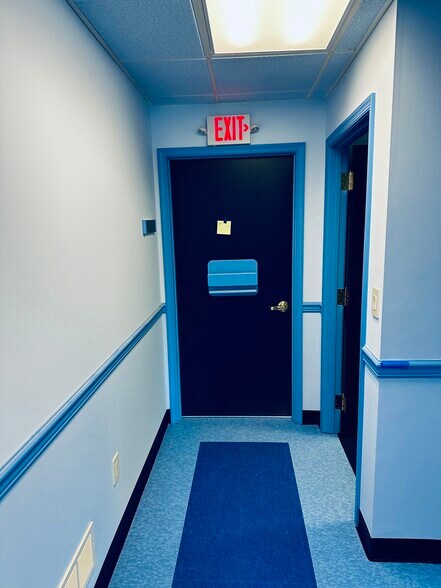 More Photos Of 700 Coventry Dr, Phillipsburg Medical For Sale