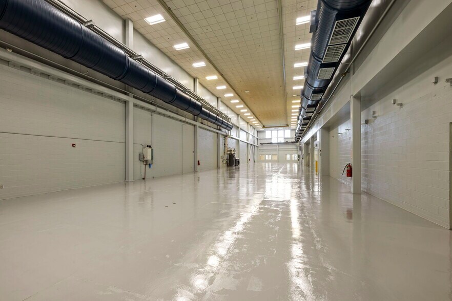 More Photos Of 801 N 2nd St, Berthoud Distribution For Lease