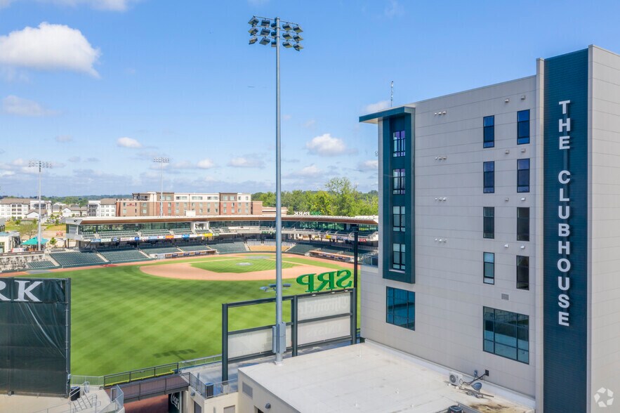 More Photos Of 111 Railroad Ave, North Augusta Apartments For Sale