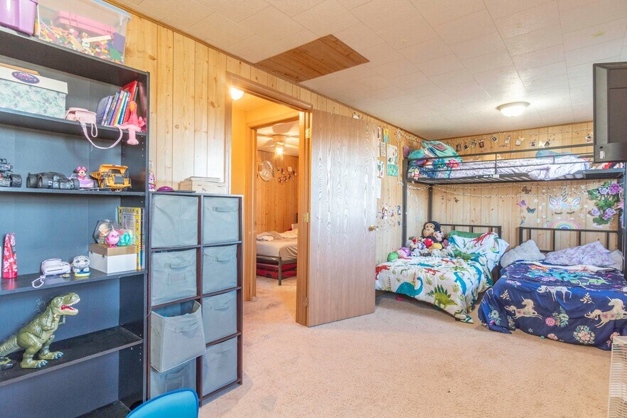 More Photos Of 14617 Kettlersville Rd, Wapakoneta Light Distribution For Sale
