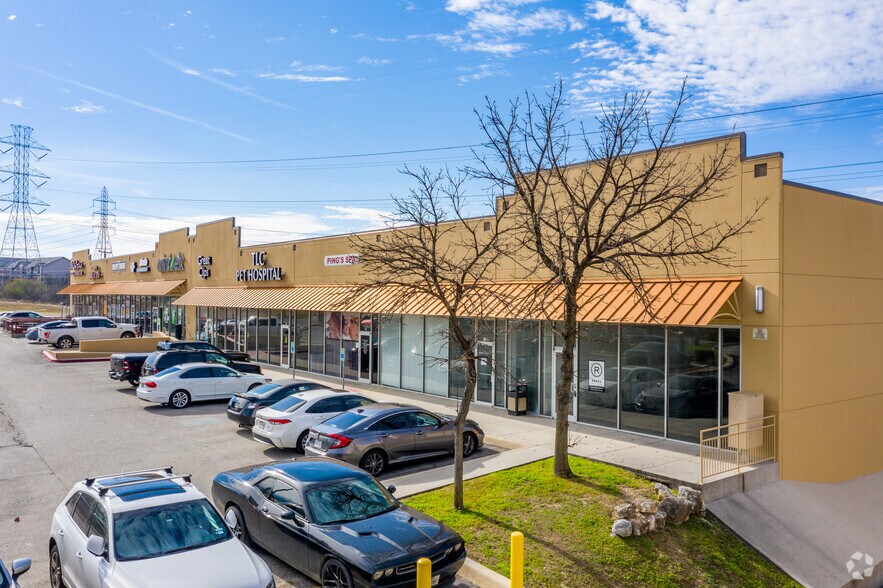 More Photos Of 11403 O'Connor Rd, San Antonio Unknown For Lease