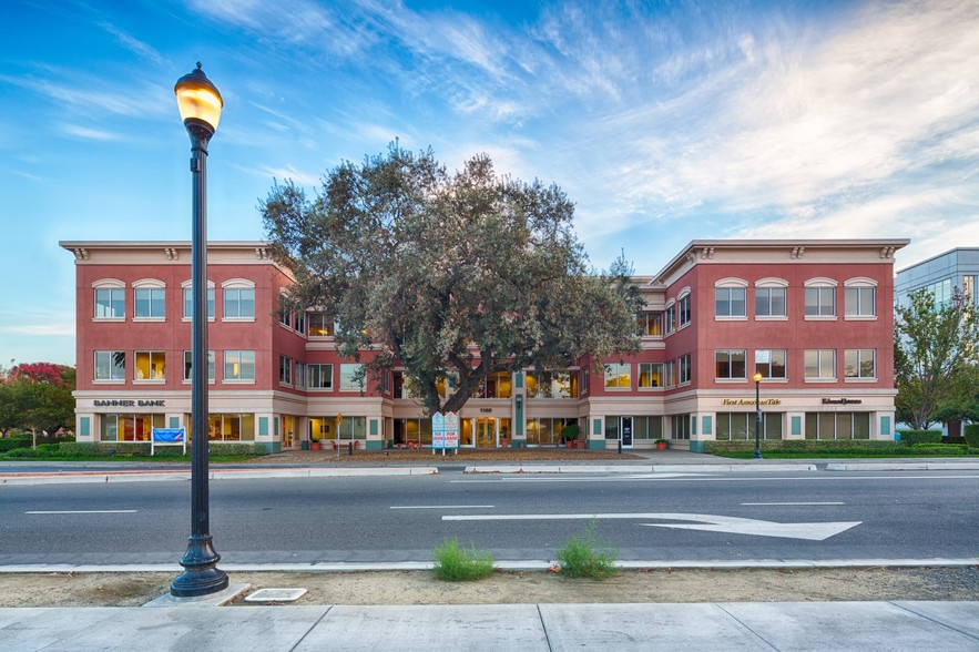 Primary Photo Of 1100 Main St, Woodland Medical For Lease