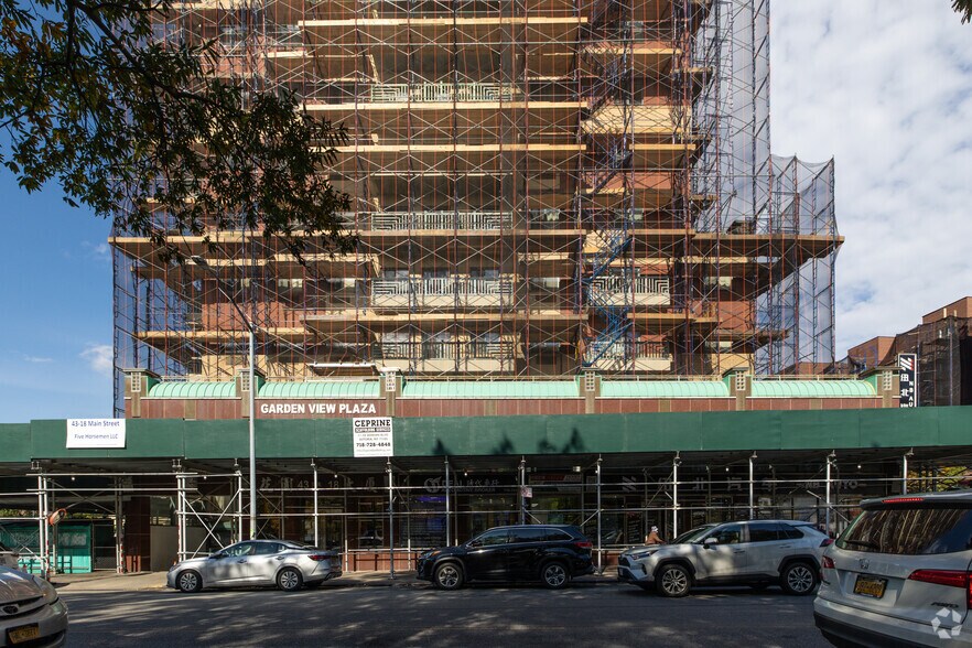 More Photos Of 43-18 Main St, Flushing Apartments For Lease