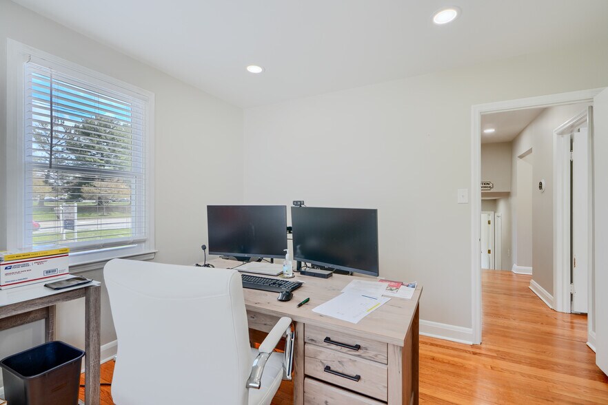 More Photos Of 716 S Main St, Bel Air Office Residential For Sale