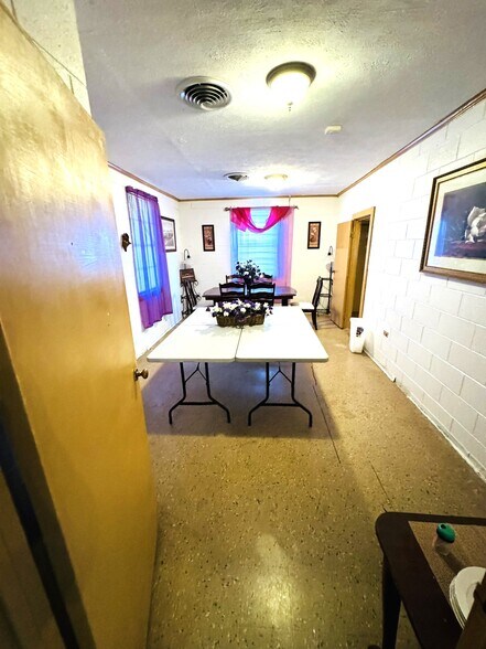 More Photos Of 1838 Gordon Ave, Yazoo City Religious Facility For Sale