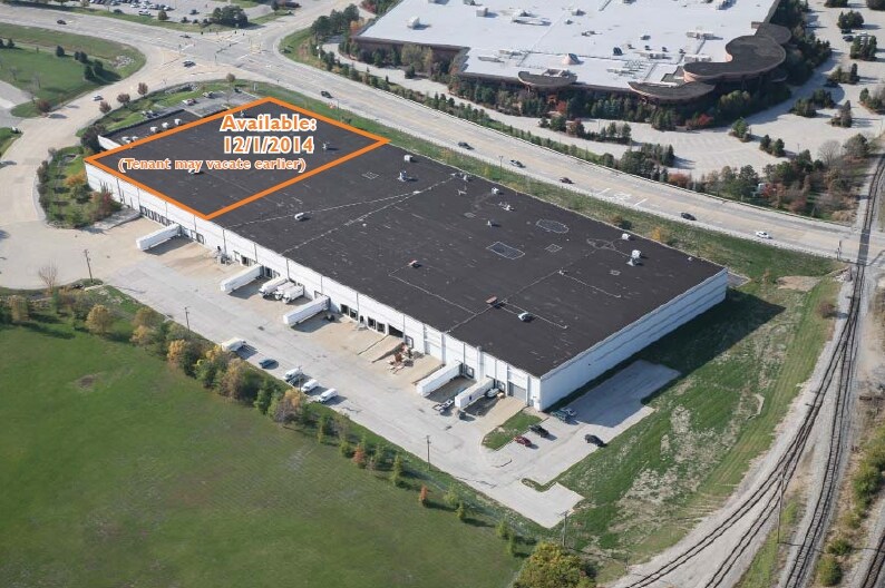 More Photos Of 13875-13899 Corporate Woods Trl, Bridgeton Distribution For Lease
