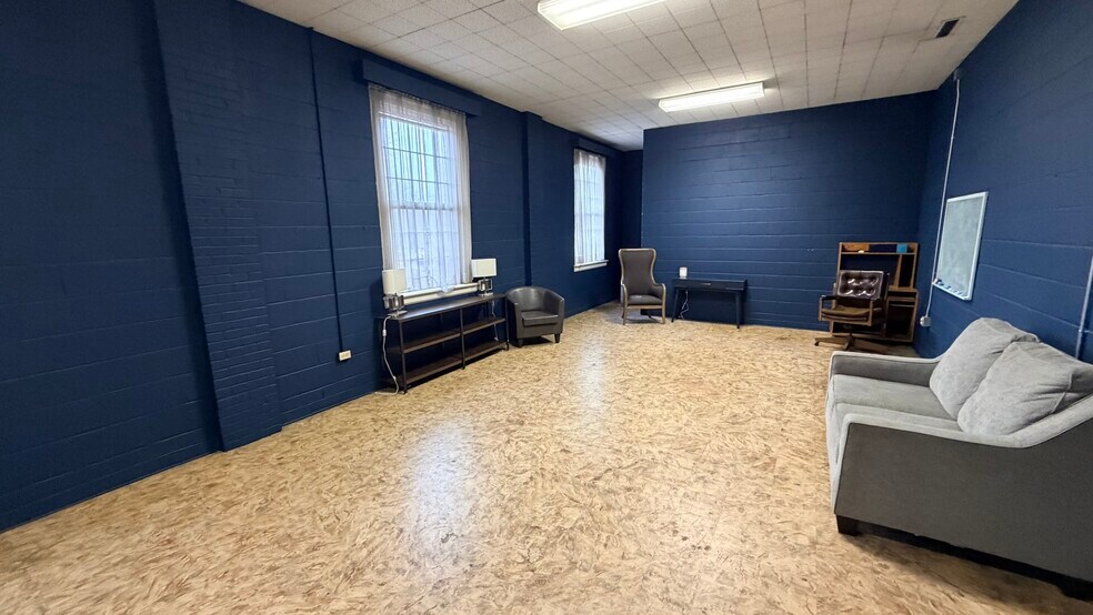 More Photos Of 801 W Franklin Blvd, Gastonia Religious Facility For Sale