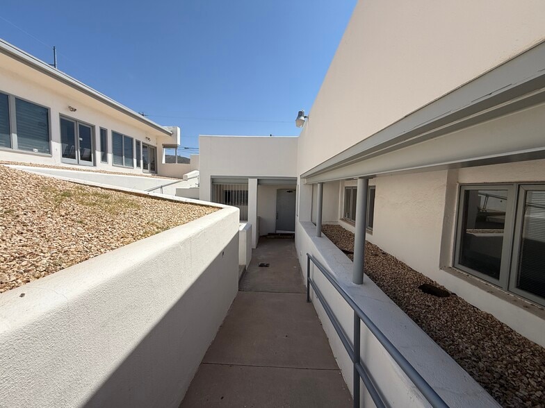 More Photos Of , El Paso Office For Sale
