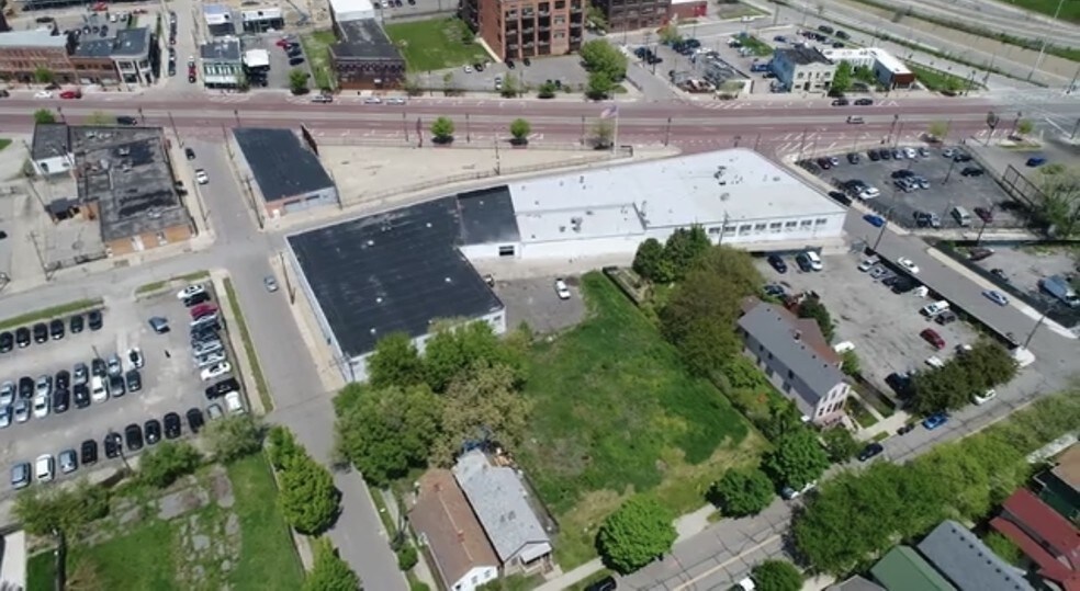 More Photos Of 1301 Leverette St, Detroit Industrial For Lease