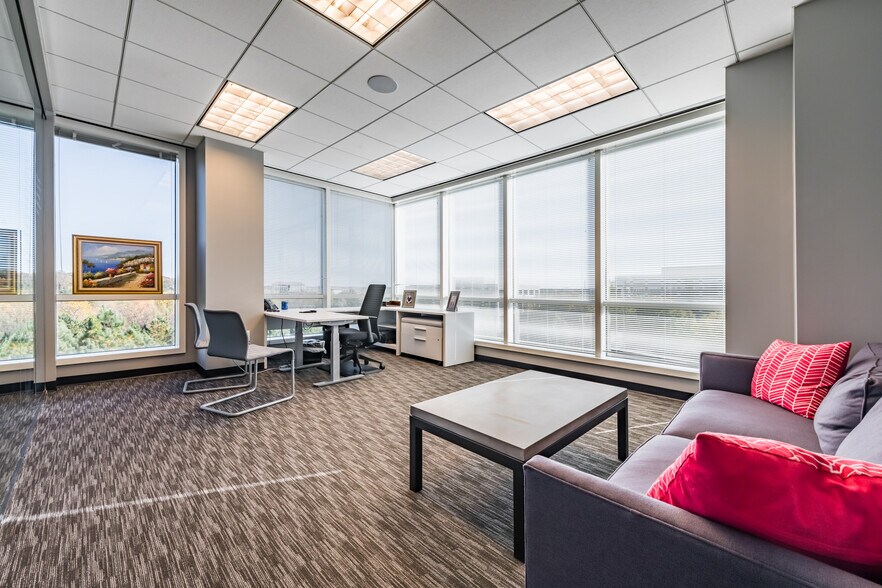 More Photos Of 11675 Rainwater Dr, Alpharetta Office For Lease