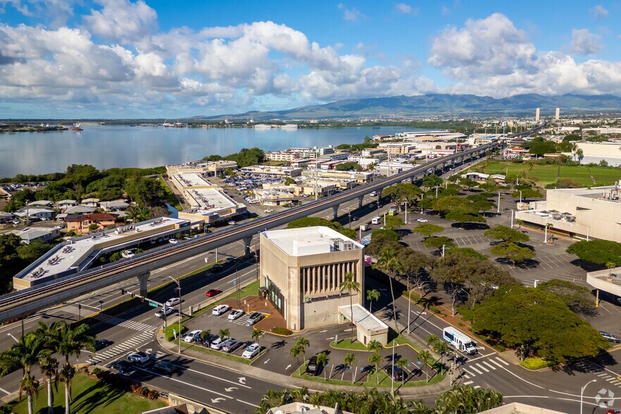 More Photos Of 98-1005 Moanalua Rd, Aiea Unknown For Lease