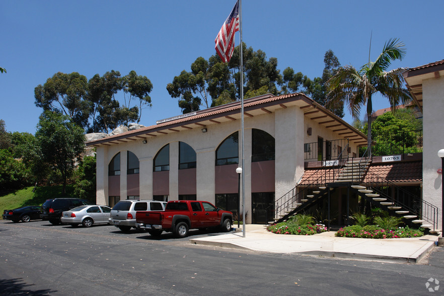 Primary Photo Of 10765 Woodside Ave, Santee Medical For Lease