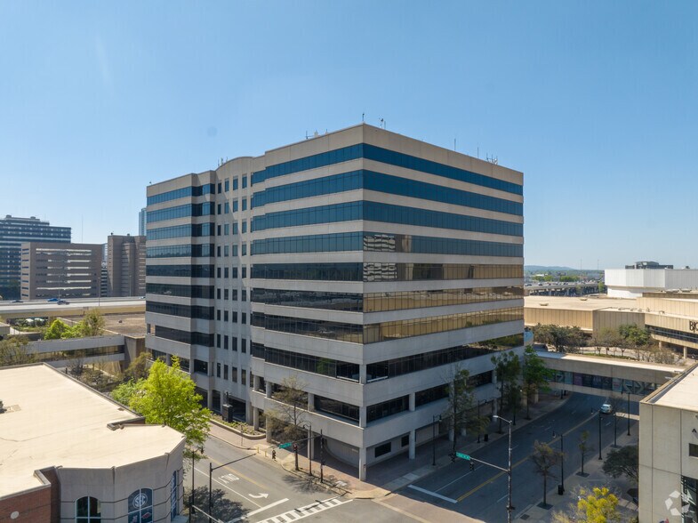 More Photos Of 950 22nd St N, Birmingham Office For Sale