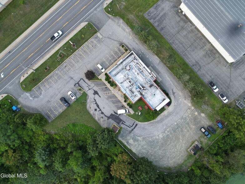 More Photos Of 855 Hoosick St, Troy Restaurant For Sale