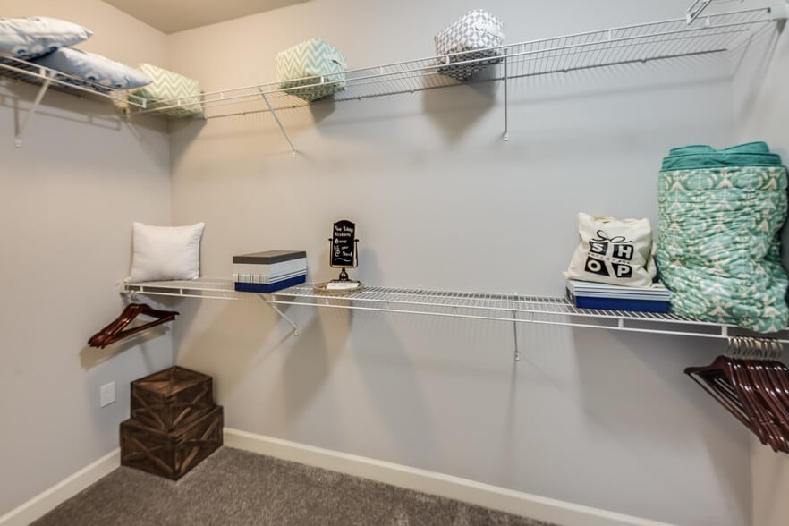 More Photos Of 1 Village Grn, Patchogue Apartments For Lease