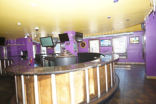 More Photos Of 404 Main St, Belleville Storefront For Sale