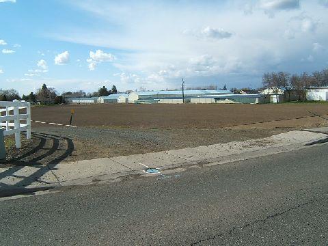 More Photos Of NE Larch Ave, College Place Land For Lease