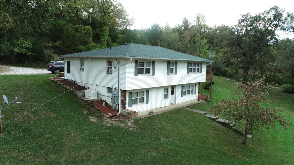 More Photos Of 22413 Highway C, Lawson Specialty For Sale