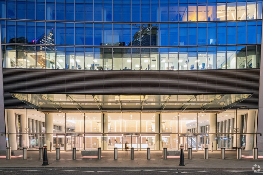 More Photos Of 20 Fenchurch St, London Office For Lease
