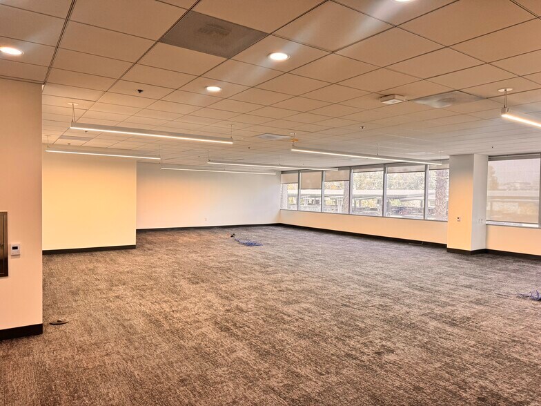 More Photos Of 2151 E Grand Ave, El Segundo Office For Lease