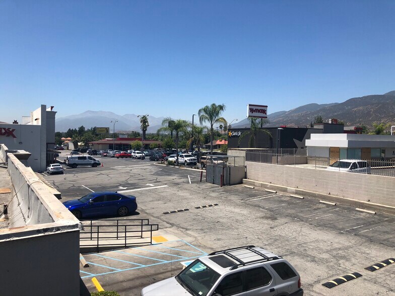 More Photos Of 3972 N Waterman Ave, San Bernardino Medical For Sale