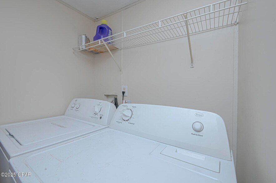 More Photos Of 7622 McElvey Rd, Panama City Beach Industrial For Sale