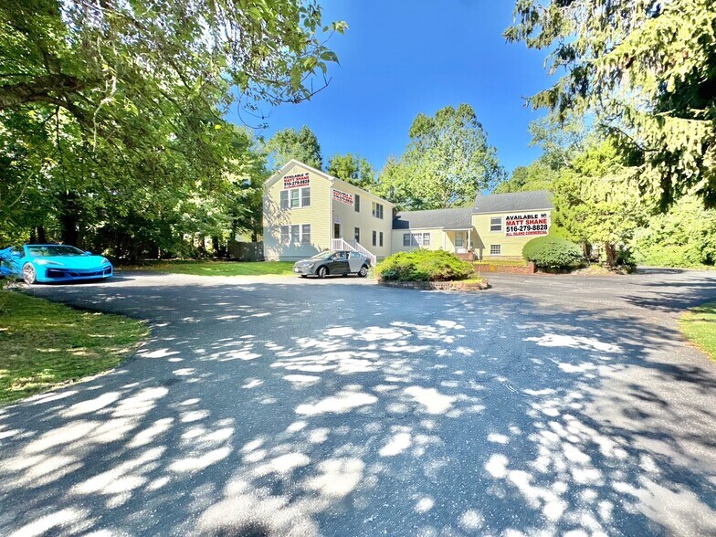 Primary Photo Of 329 Deer Park Rd, Dix Hills General Retail For Sale