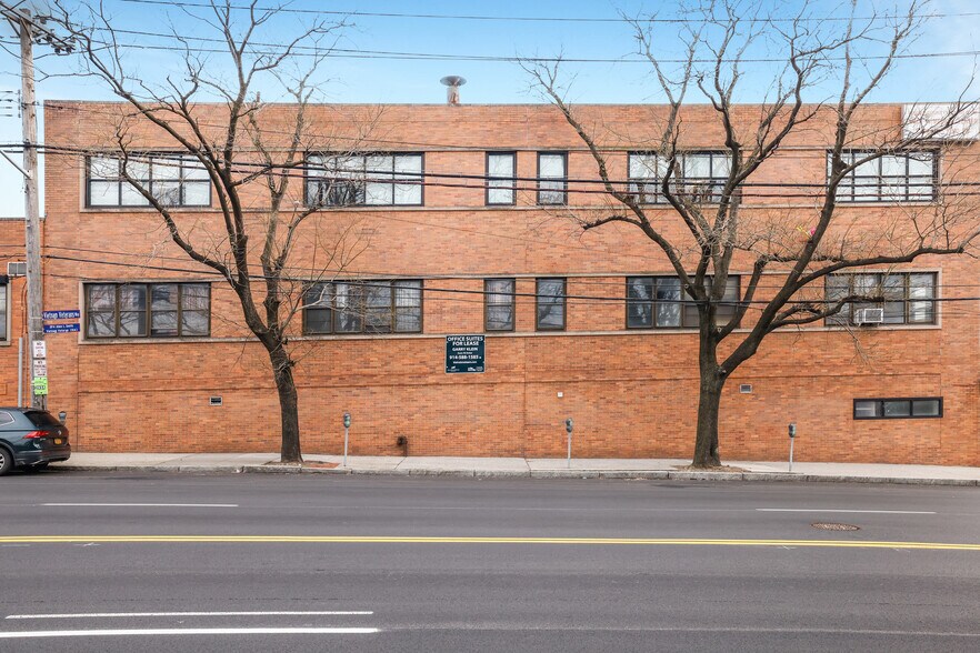 More Photos Of 949-955 Yonkers Ave, Yonkers Medical For Lease