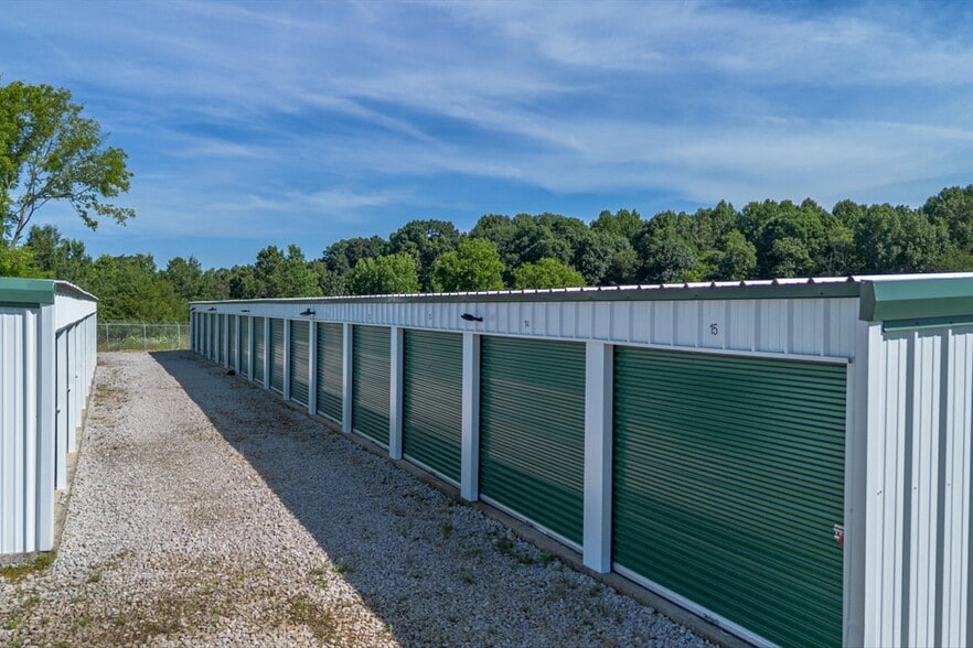 More Photos Of 2821 Highway 43 S, Leoma Specialty For Sale