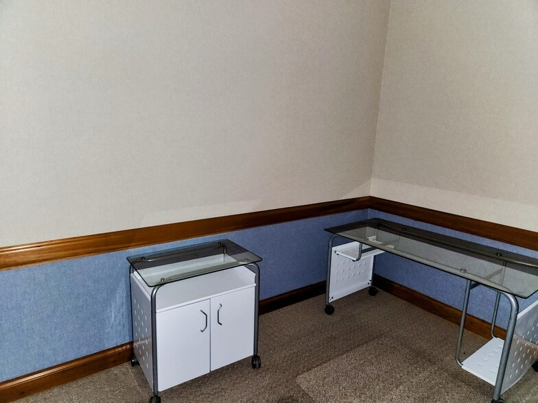 More Photos Of 5185 US Route 60, Huntington Medical For Sale